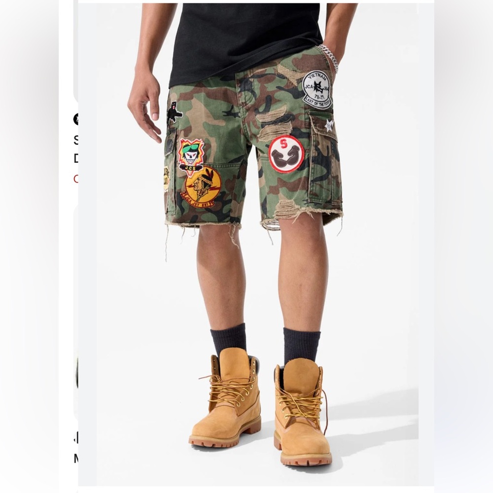 Smoke Rise DNM Co. Camouflage Cargo Shorts with Daisy Print